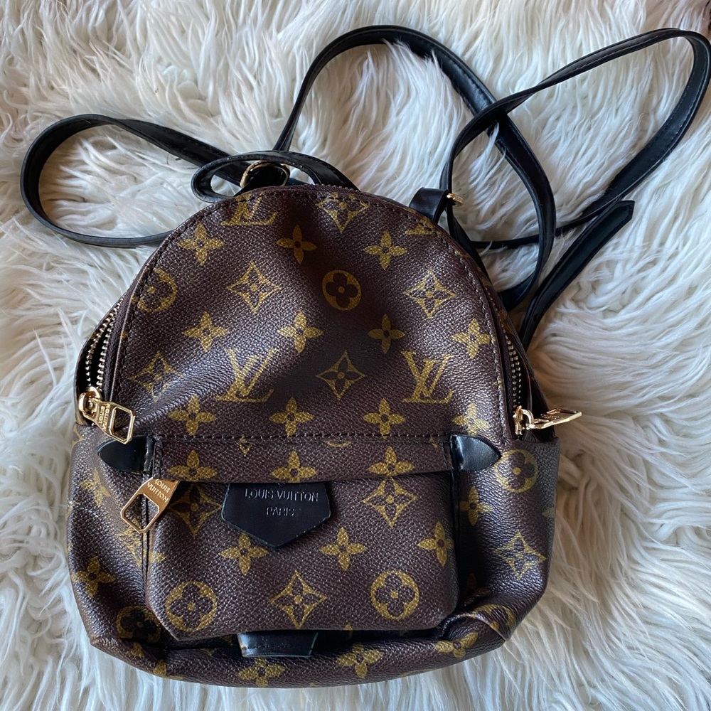 mini backpack